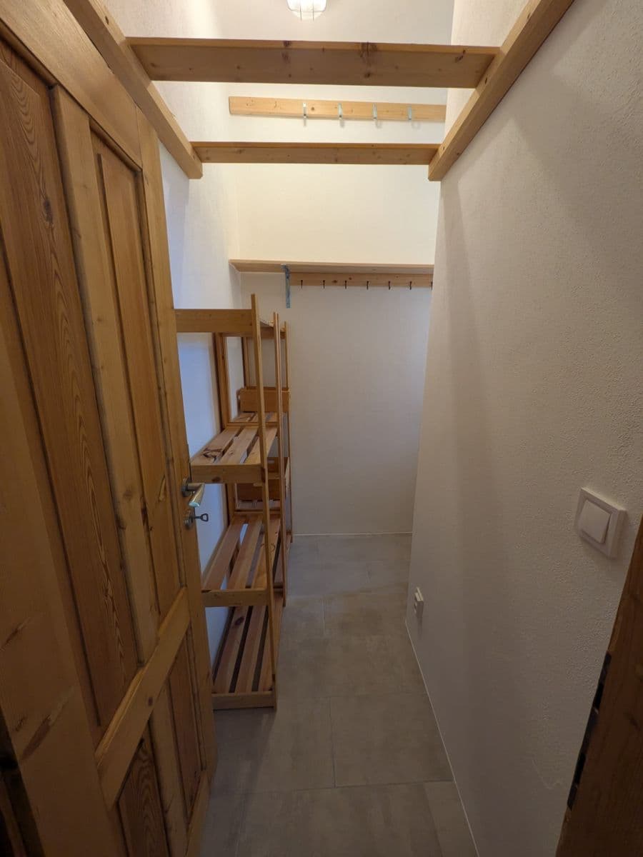 1 bedroom with open-plan kitchen flat to rent, 66 m², Edvarda Beneše, Plzeň, Plzeňský Region 1 bedroom with open-plan kitchen flat to rent, 66 m², Edvarda Beneše, Plzeň, Plzeňský Region