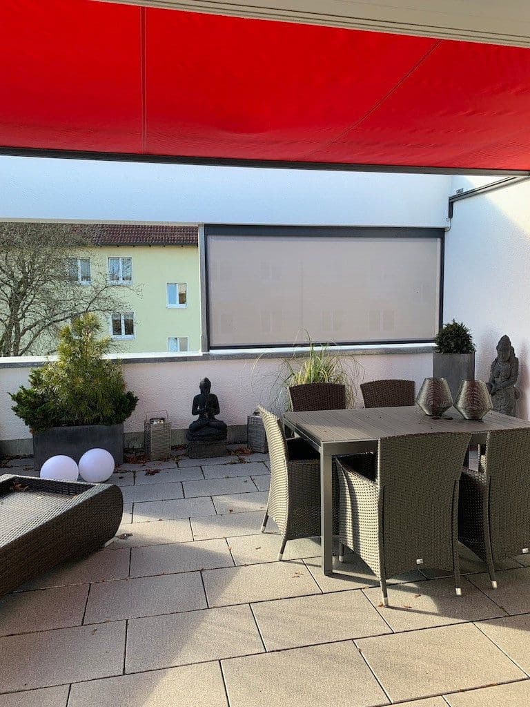 3 bedroom with open-plan kitchen flat to rent, 157 m², Ulm, Baden-Württemberg 3 bedroom with open-plan kitchen flat to rent, 157 m², Ulm, Baden-Württemberg