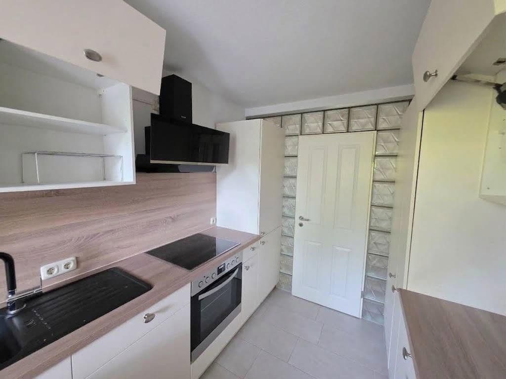 1 bedroom with open-plan kitchen flat to rent, 64 m², Am Homberg 9, Hattingen, North Rhine-Westphalia 1 bedroom with open-plan kitchen flat to rent, 64 m², Am Homberg 9, Hattingen, North Rhine-Westphalia