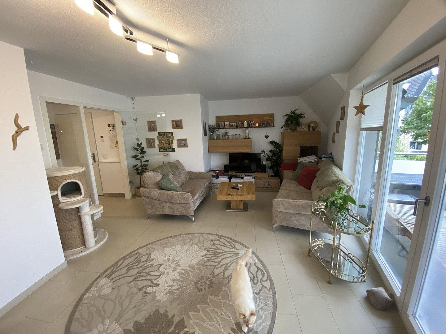 2 bedroom flat to rent, 80 m², Gillicher Straße 18, Solingen, North Rhine-Westphalia 2 bedroom flat to rent, 80 m², Gillicher Straße 18, Solingen, North Rhine-Westphalia