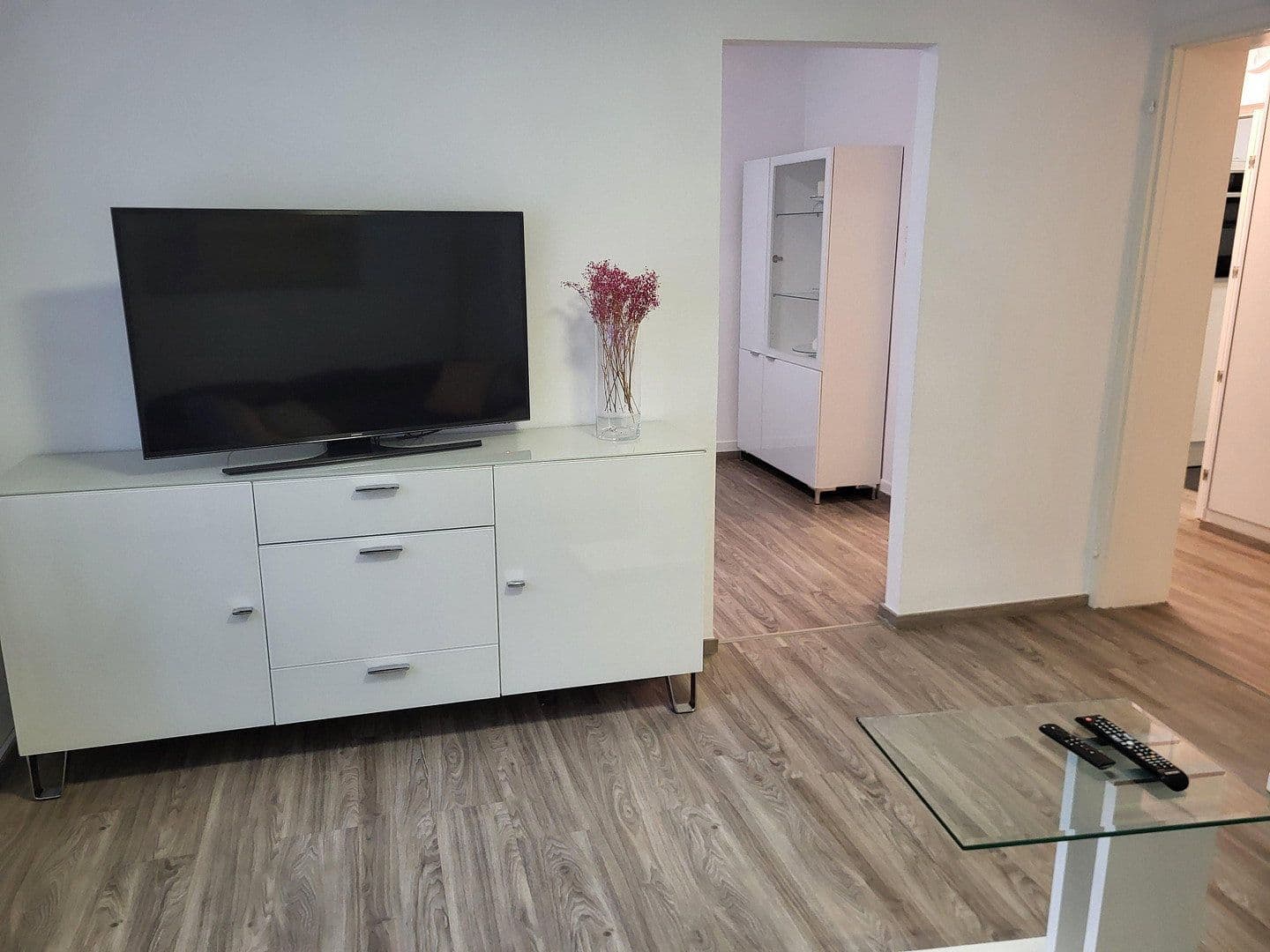1 bedroom with open-plan kitchen flat to rent, 63 m², Rosenbergstr. 151, Stuttgart, Baden-Württemberg 1 bedroom with open-plan kitchen flat to rent, 63 m², Rosenbergstr. 151, Stuttgart, Baden-Württemberg