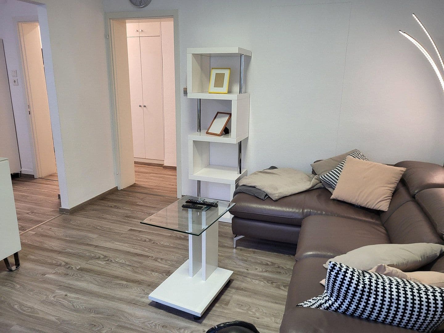 1 bedroom with open-plan kitchen flat to rent, 63 m², Rosenbergstr. 151, Stuttgart, Baden-Württemberg 1 bedroom with open-plan kitchen flat to rent, 63 m², Rosenbergstr. 151, Stuttgart, Baden-Württemberg