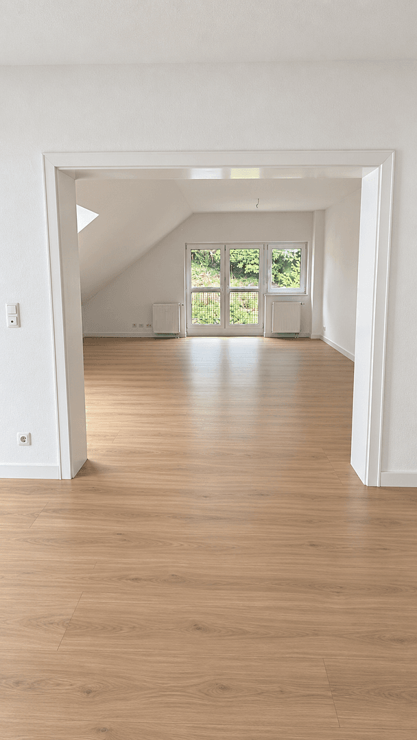 1 bedroom with open-plan kitchen flat to rent, 89 m², Köhlersgrund, Marburg, Hesse 1 bedroom with open-plan kitchen flat to rent, 89 m², Köhlersgrund, Marburg, Hesse