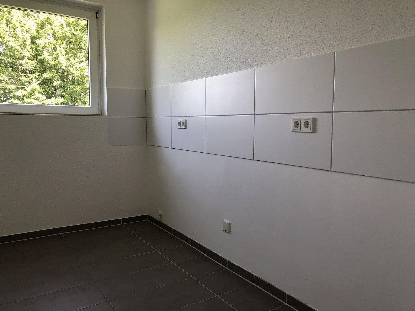 2 bedroom with open-plan kitchen flat to rent, 72 m², Moselstraße 102, Heiligenhaus, North Rhine-Westphalia 2 bedroom with open-plan kitchen flat to rent, 72 m², Moselstraße 102, Heiligenhaus, North Rhine-Westphalia