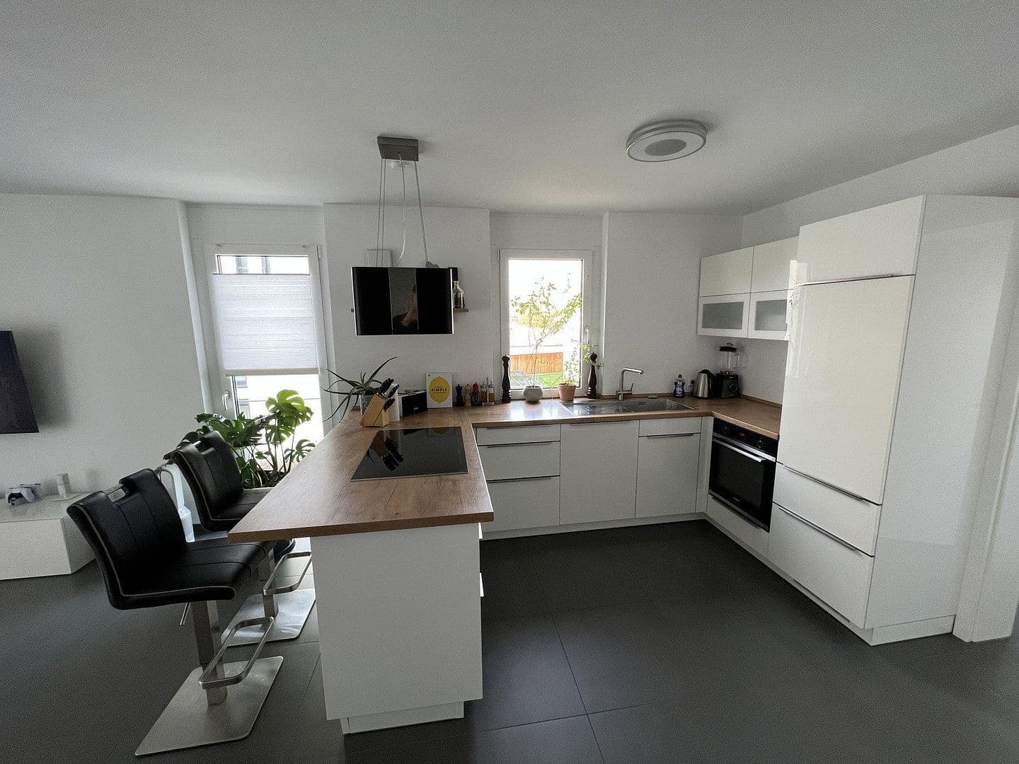 2 bedroom with open-plan kitchen flat to rent, 80 m², Heilbronner Str. 11, Neckarwestheim, Baden-Württemberg 2 bedroom with open-plan kitchen flat to rent, 80 m², Heilbronner Str. 11, Neckarwestheim, Baden-Württemberg