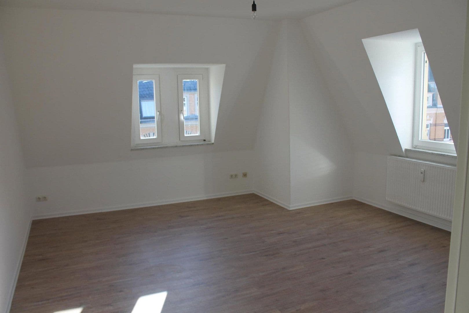 3 bedroom with open-plan kitchen flat for sale, 107 m², Friedrich-Engels-Straße 49, Zwickau, Saxony 3 bedroom with open-plan kitchen flat for sale, 107 m², Friedrich-Engels-Straße 49, Zwickau, Saxony