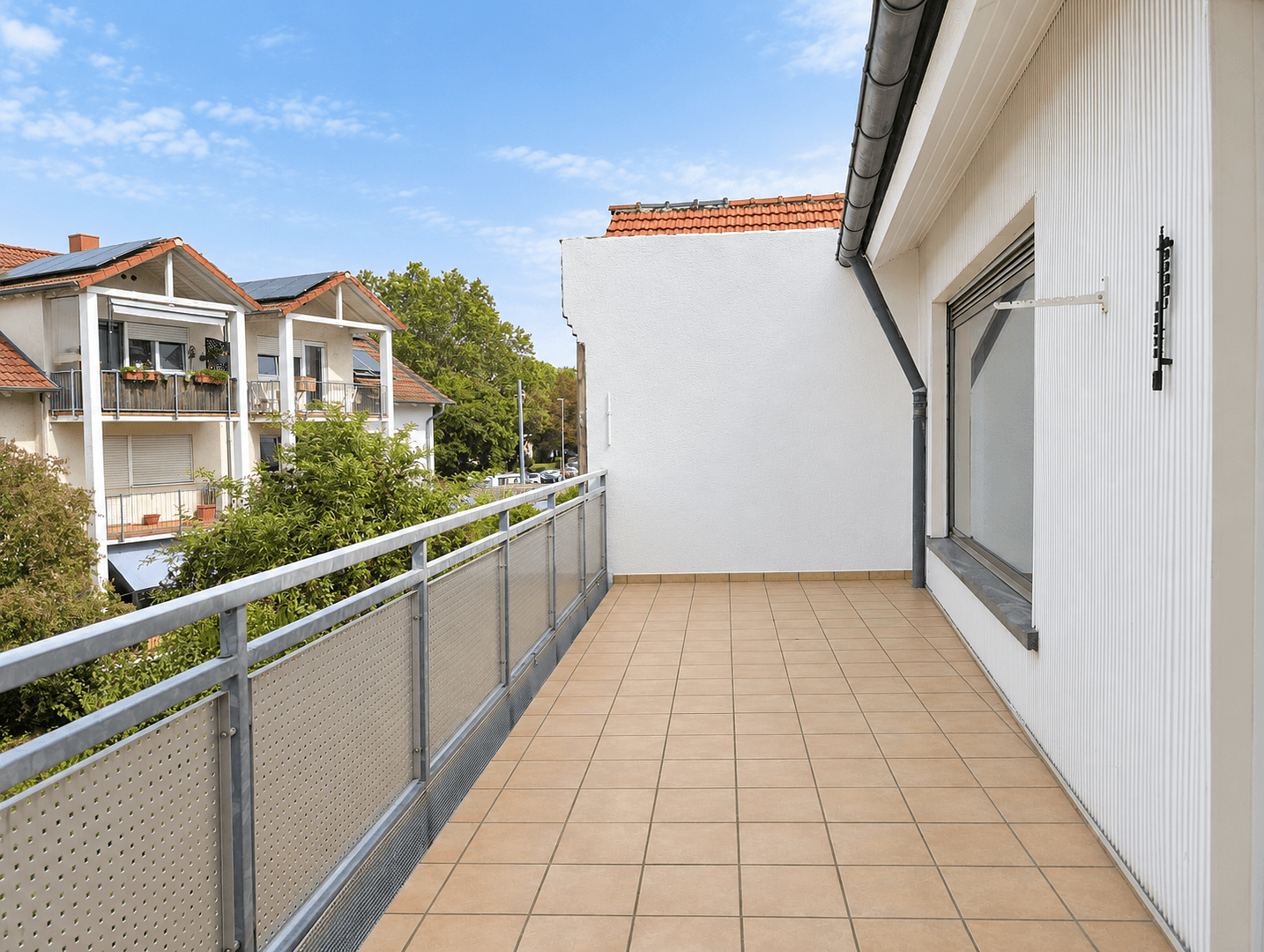 3 bedroom with open-plan kitchen flat to rent, 129 m², Karlsruhe, Baden-Württemberg 3 bedroom with open-plan kitchen flat to rent, 129 m², Karlsruhe, Baden-Württemberg