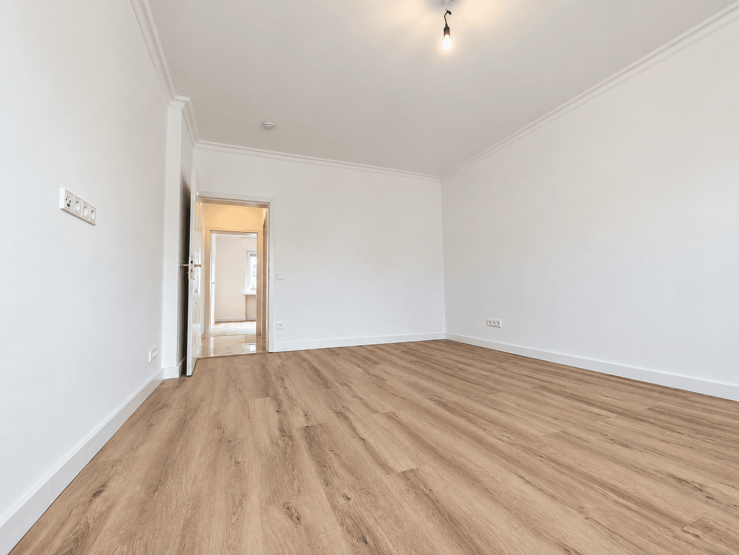 3 bedroom with open-plan kitchen flat to rent, 129 m², Karlsruhe, Baden-Württemberg 3 bedroom with open-plan kitchen flat to rent, 129 m², Karlsruhe, Baden-Württemberg