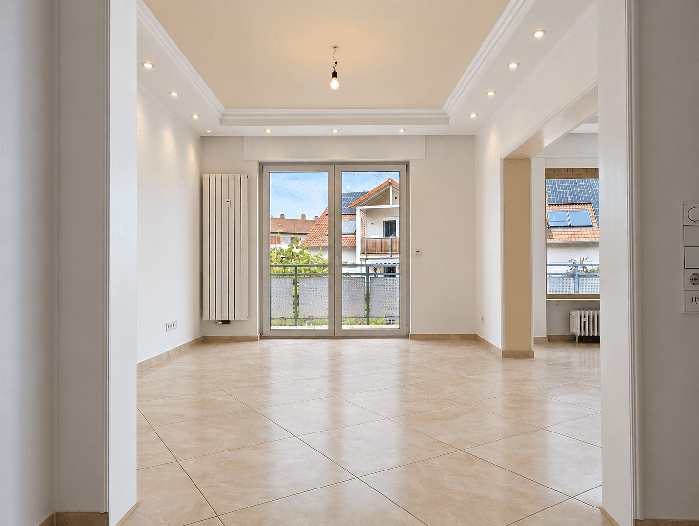 3 bedroom with open-plan kitchen flat to rent, 129 m², Karlsruhe, Baden-Württemberg 3 bedroom with open-plan kitchen flat to rent, 129 m², Karlsruhe, Baden-Württemberg