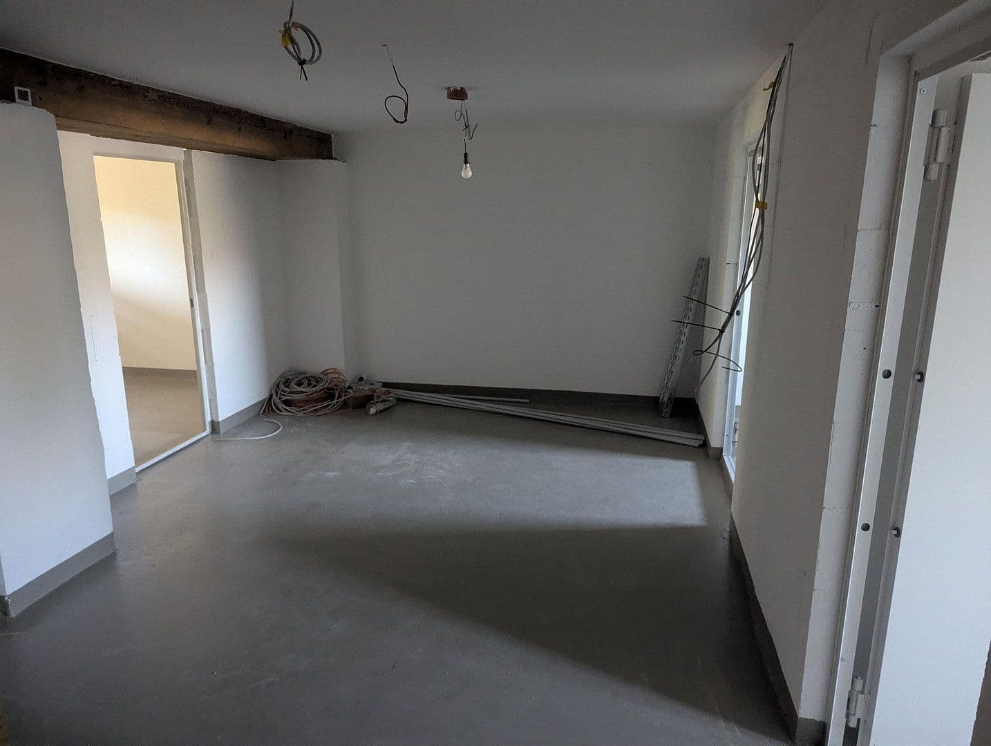 house to rent, 175 m², Bahnhofstrasse 19, Obertraubling, Bavaria house to rent, 175 m², Bahnhofstrasse 19, Obertraubling, Bavaria