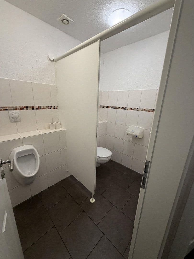 non-residential property to rent, 177 m², Lange Straße 51, Wangerland, Lower Saxony non-residential property to rent, 177 m², Lange Straße 51, Wangerland, Lower Saxony