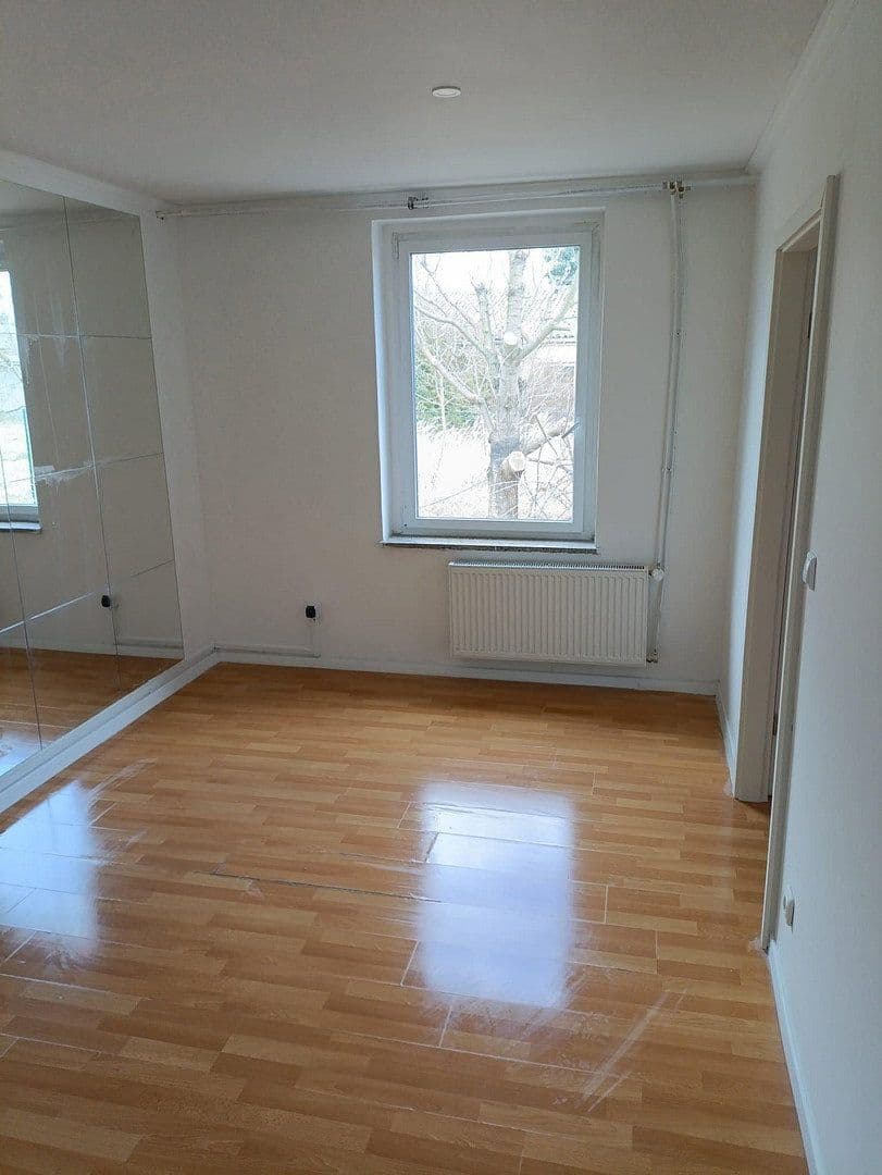office to rent, 3,000 m², Kraatzerweg 13a, Gransee, Brandenburg office to rent, 3,000 m², Kraatzerweg 13a, Gransee, Brandenburg