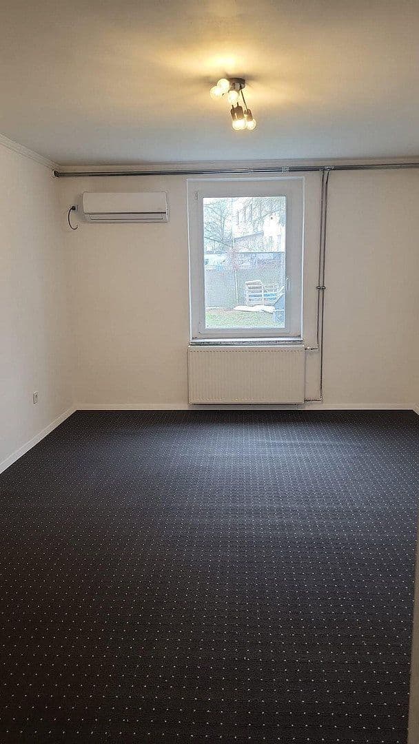 office to rent, 3,000 m², Kraatzerweg 13a, Gransee, Brandenburg office to rent, 3,000 m², Kraatzerweg 13a, Gransee, Brandenburg