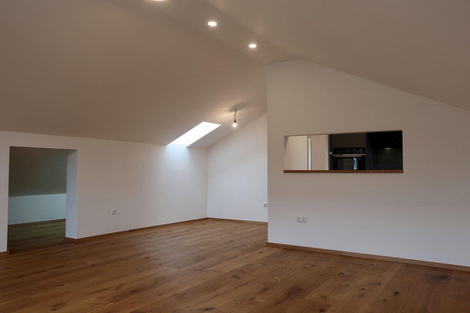 3 bedroom flat to rent, 90 m², Weißachenerstraße 59, Bergen, Bavaria 3 bedroom flat to rent, 90 m², Weißachenerstraße 59, Bergen, Bavaria