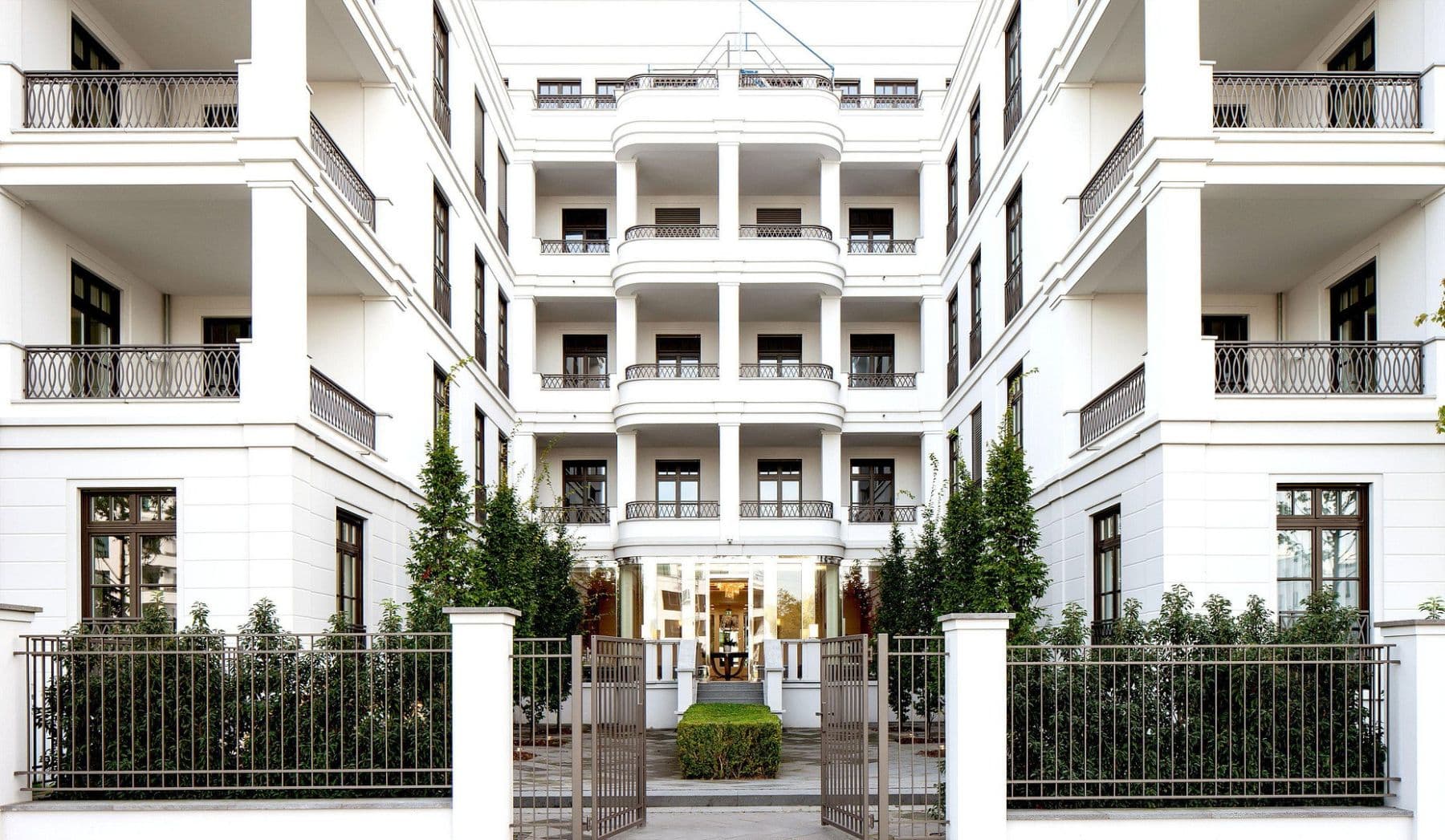 5 bedroom flat to rent, 404 m², Schanzenstr. 80 - 82, Düsseldorf - Oberkassel, North Rhine-Westphalia 5 bedroom flat to rent, 404 m², Schanzenstr. 80 - 82, Düsseldorf - Oberkassel, North Rhine-Westphalia