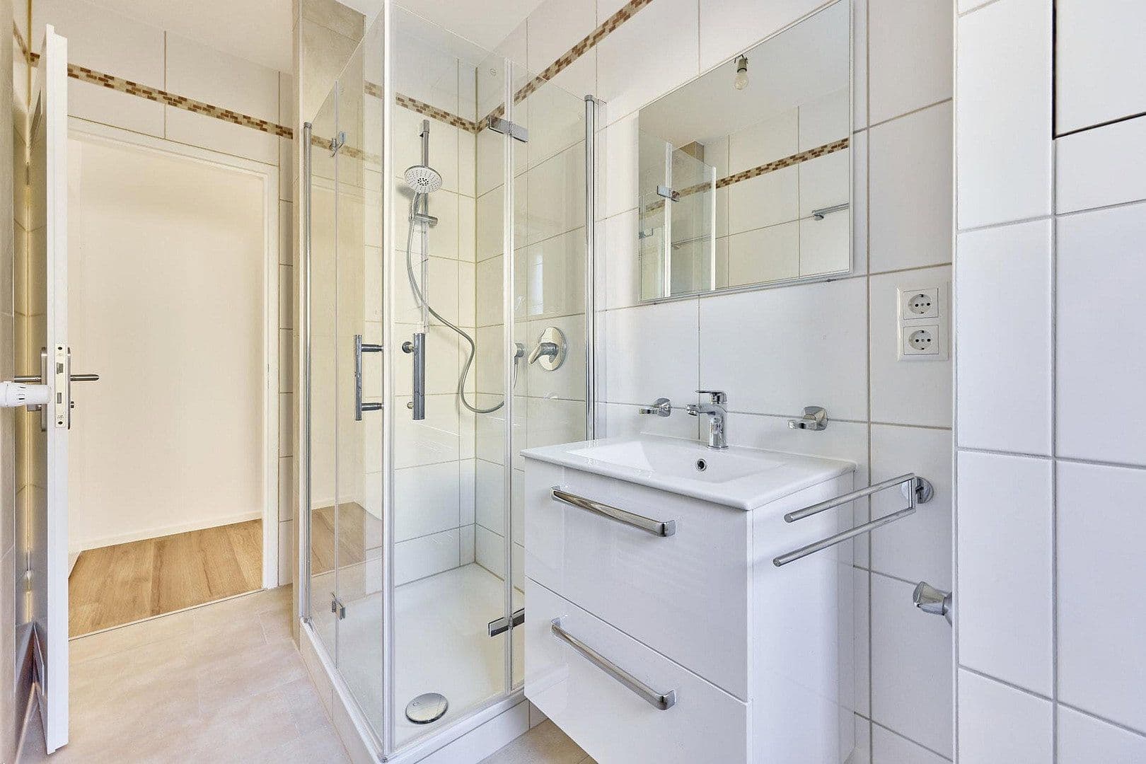 3 bedroom flat for sale, 70 m², Frankfurt-Unterliederbach, Hesse 3 bedroom flat for sale, 70 m², Frankfurt-Unterliederbach, Hesse
