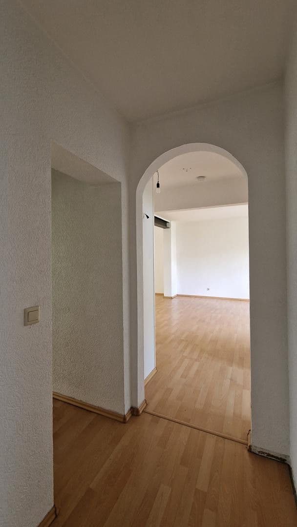 2 bedroom with open-plan kitchen flat for sale, 137 m², Leverkusen, North Rhine-Westphalia 2 bedroom with open-plan kitchen flat for sale, 137 m², Leverkusen, North Rhine-Westphalia