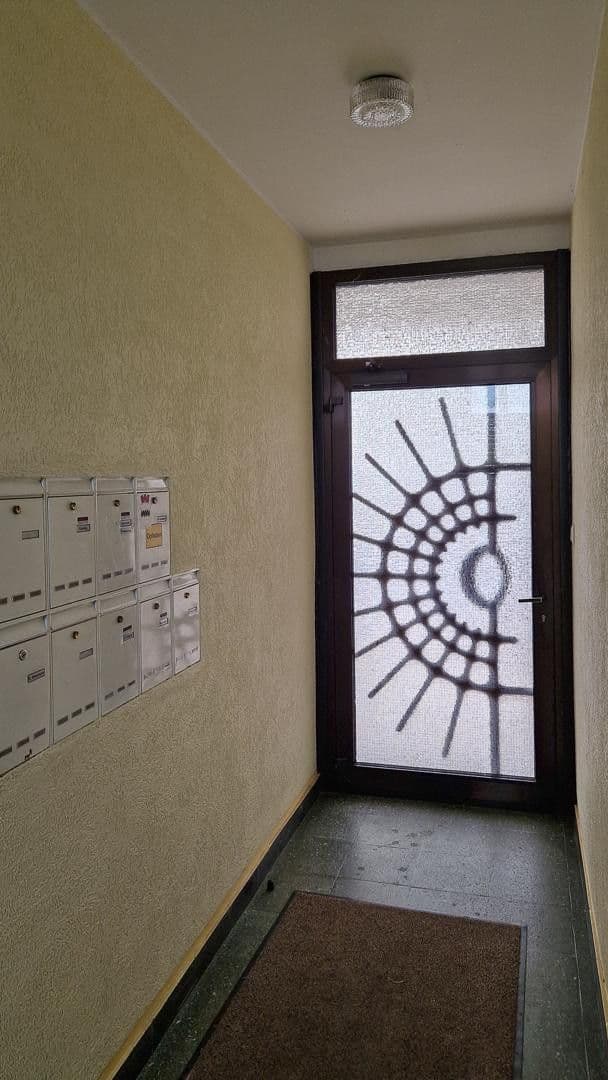 2 bedroom with open-plan kitchen flat for sale, 137 m², Leverkusen, North Rhine-Westphalia 2 bedroom with open-plan kitchen flat for sale, 137 m², Leverkusen, North Rhine-Westphalia
