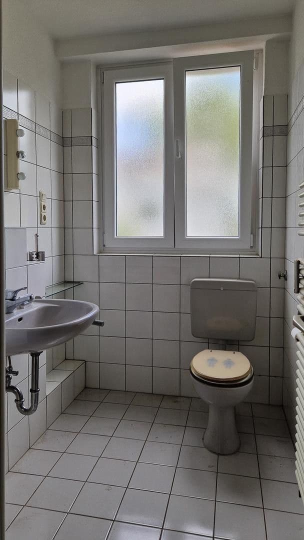 2 bedroom with open-plan kitchen flat for sale, 137 m², Leverkusen, North Rhine-Westphalia 2 bedroom with open-plan kitchen flat for sale, 137 m², Leverkusen, North Rhine-Westphalia
