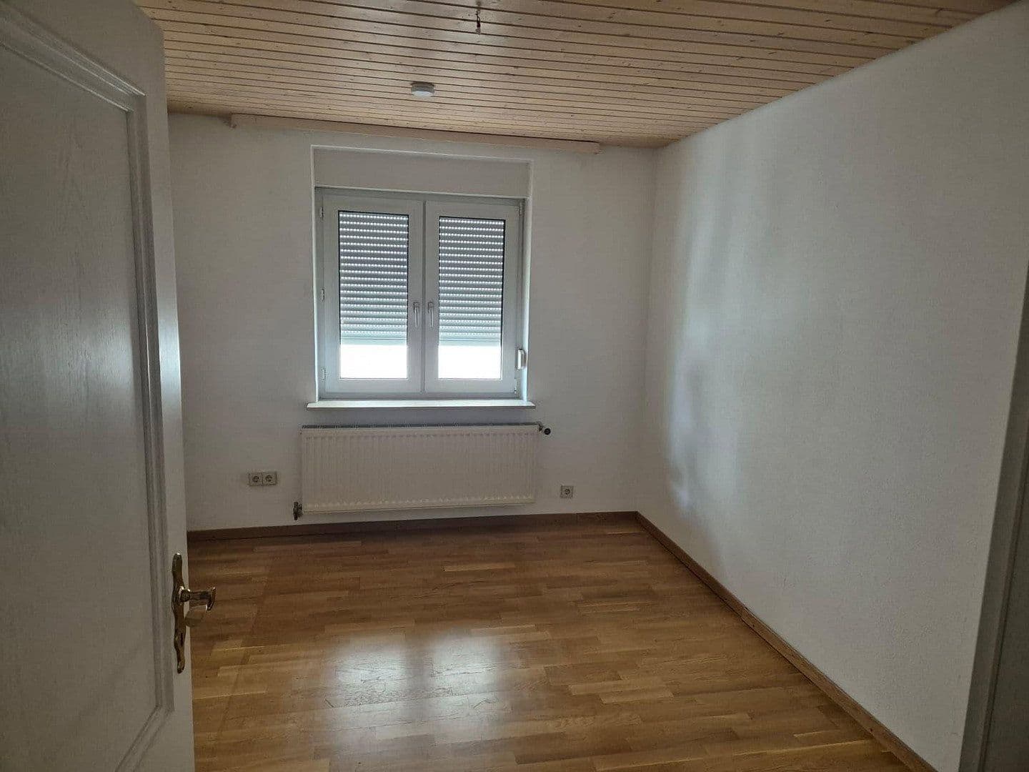 4 bedroom flat to rent, 98 m², Stuttgart, Baden-Württemberg 4 bedroom flat to rent, 98 m², Stuttgart, Baden-Württemberg