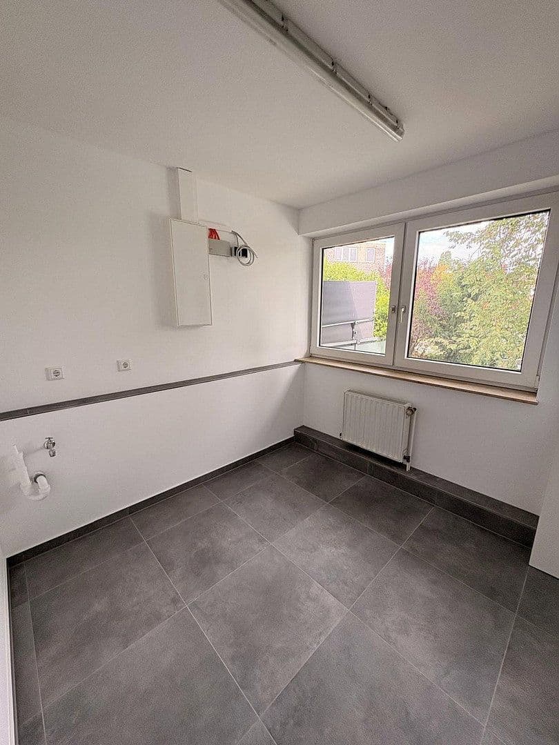 3 bedroom flat to rent, 136 m², Maubisstraße 26, Kaarst, North Rhine-Westphalia 3 bedroom flat to rent, 136 m², Maubisstraße 26, Kaarst, North Rhine-Westphalia