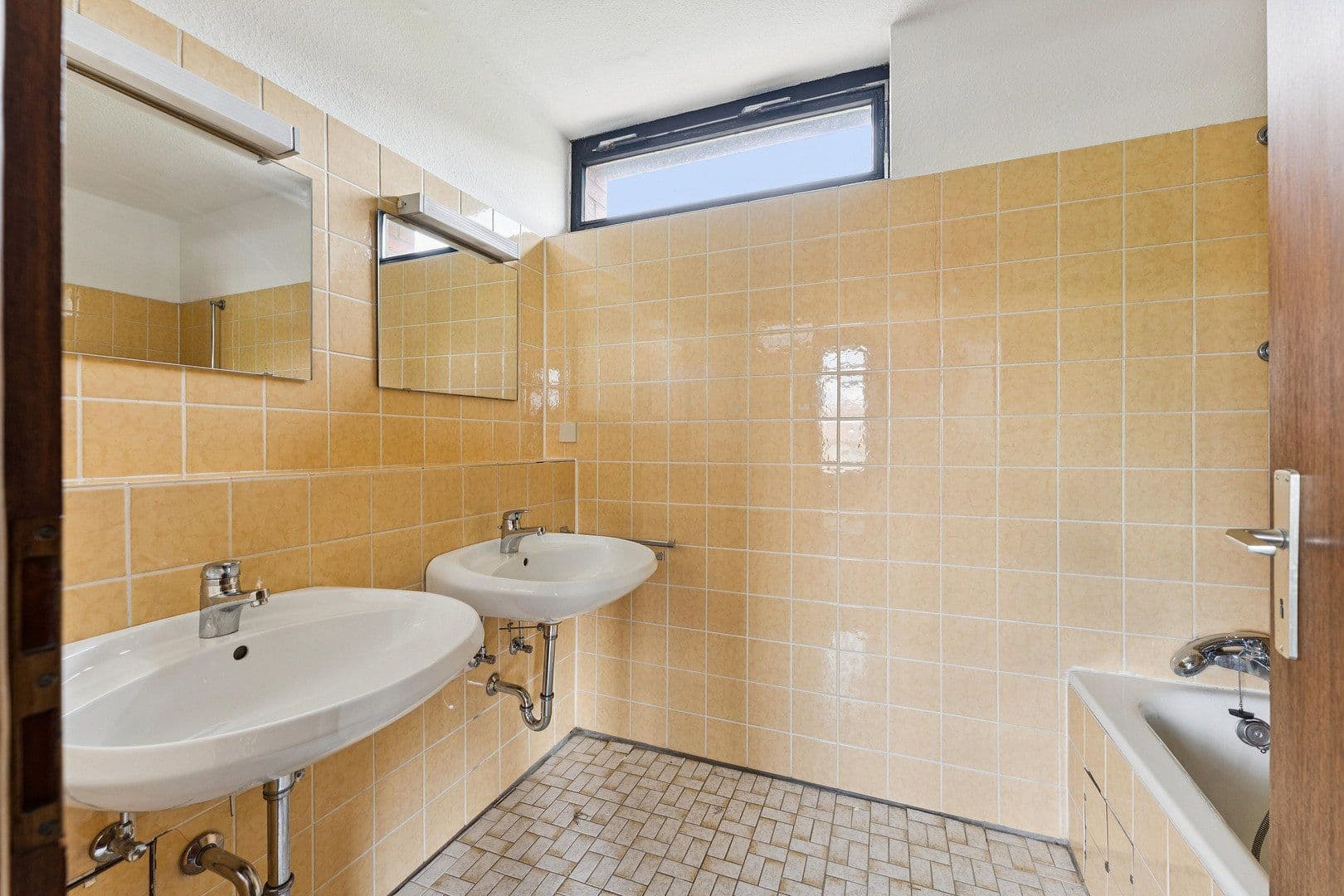 house for sale, 130 m², Marienburger Strasse 32, Bovenden, Lower Saxony house for sale, 130 m², Marienburger Strasse 32, Bovenden, Lower Saxony