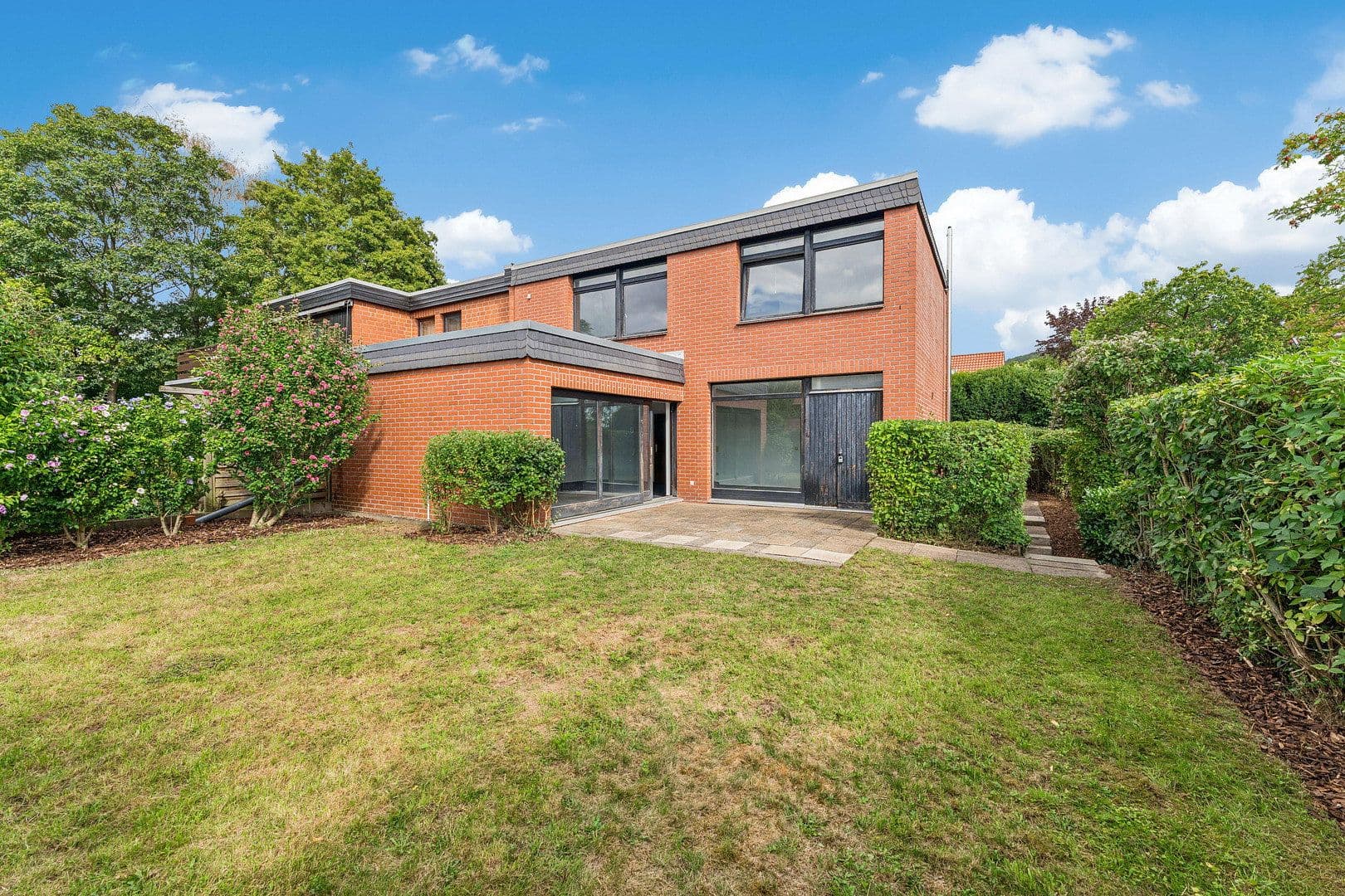 house for sale, 130 m², Marienburger Strasse 32, Bovenden, Lower Saxony house for sale, 130 m², Marienburger Strasse 32, Bovenden, Lower Saxony
