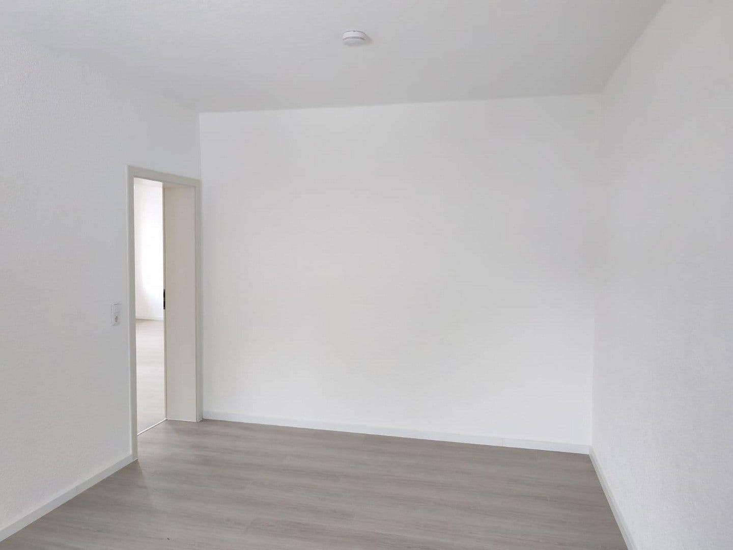 3 bedroom flat to rent, 80 m², Lößnitztal 122, Oederan, Saxony 3 bedroom flat to rent, 80 m², Lößnitztal 122, Oederan, Saxony