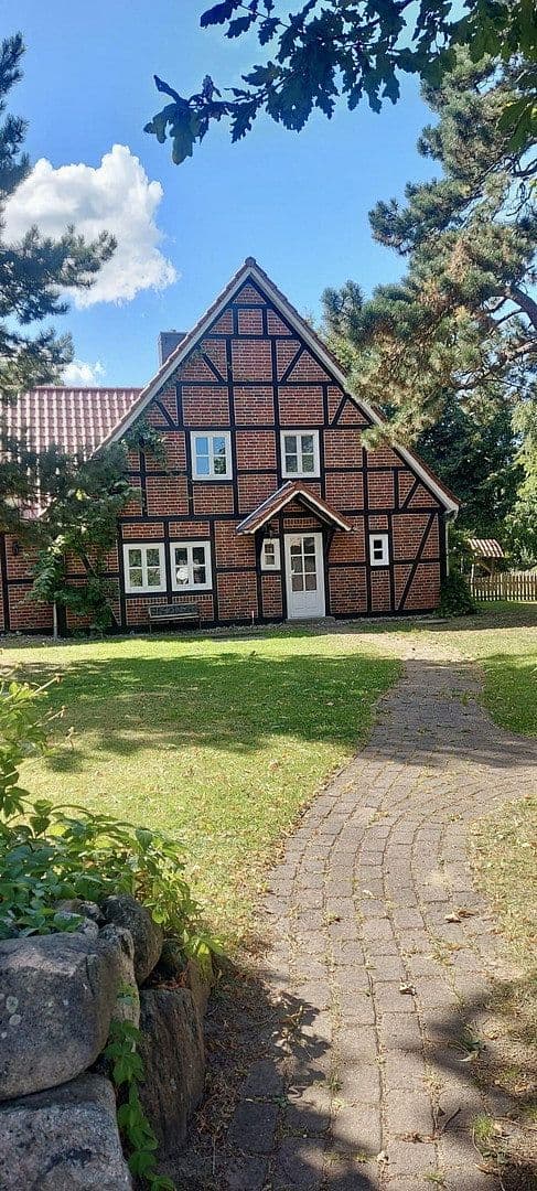 house to rent, 190 m², Boizenburg/Elbe, Mecklenburg-Vorpommern house to rent, 190 m², Boizenburg/Elbe, Mecklenburg-Vorpommern