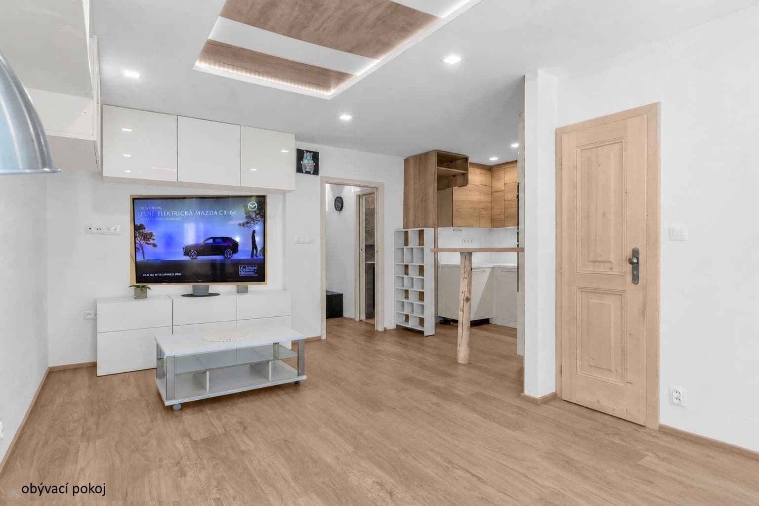 3 bedroom with open-plan kitchen flat to rent, 78 m², Ohradní, Prague, Prague 3 bedroom with open-plan kitchen flat to rent, 78 m², Ohradní, Prague, Prague