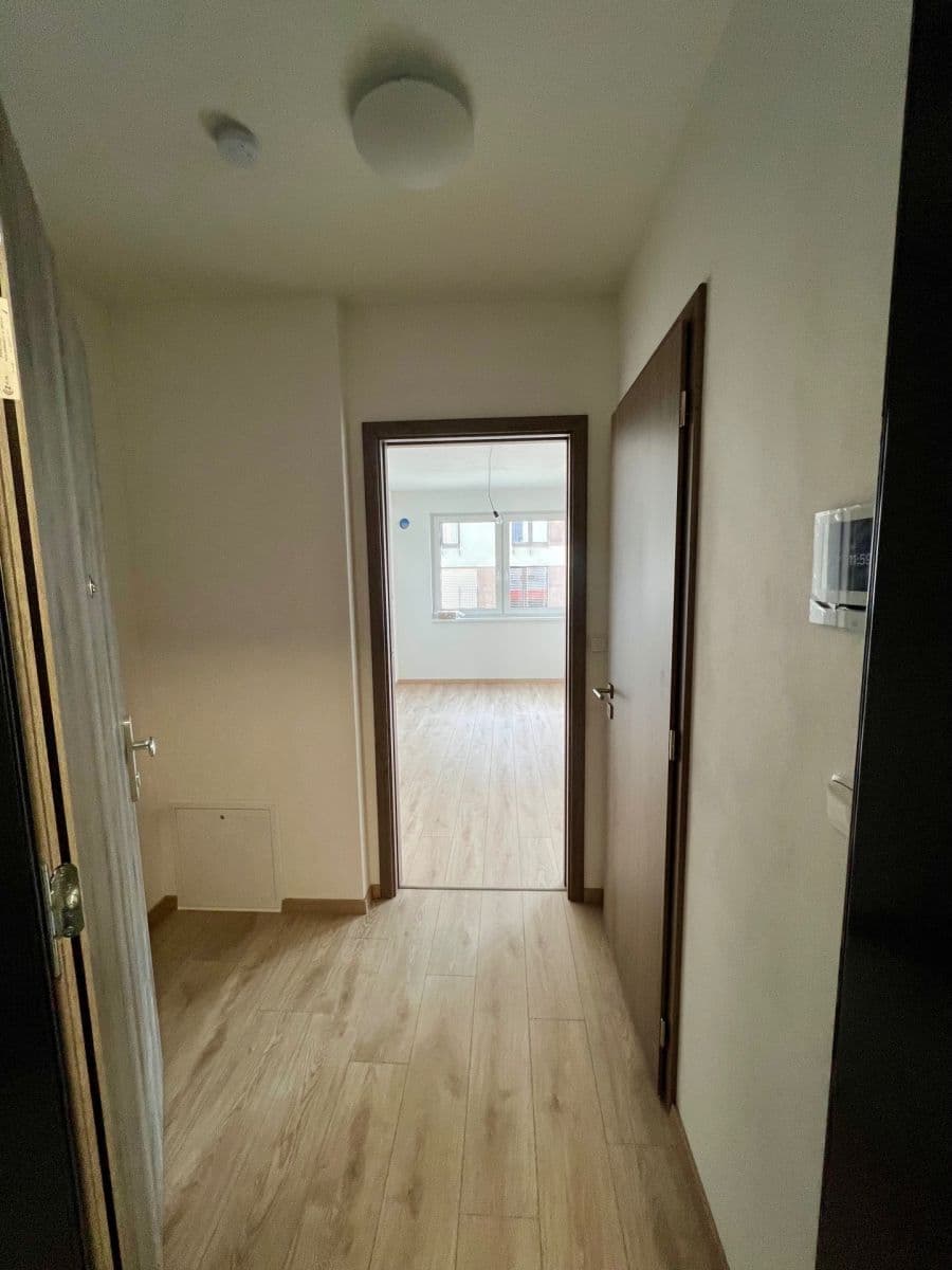 Studio flat to rent, 41 m², Stromovka, Havlíčkův Brod, Vysočina Region Studio flat to rent, 41 m², Stromovka, Havlíčkův Brod, Vysočina Region