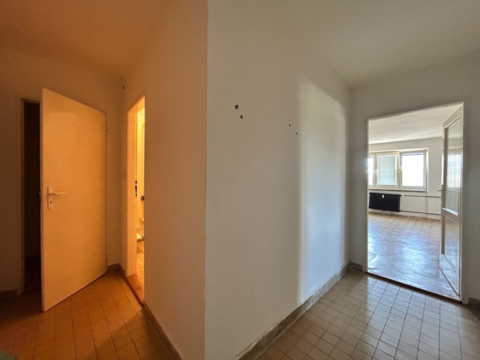 2 bedroom with open-plan kitchen flat for sale, 70 m², Revoluční, Žďár nad Sázavou, Vysočina Region 2 bedroom with open-plan kitchen flat for sale, 70 m², Revoluční, Žďár nad Sázavou, Vysočina Region
