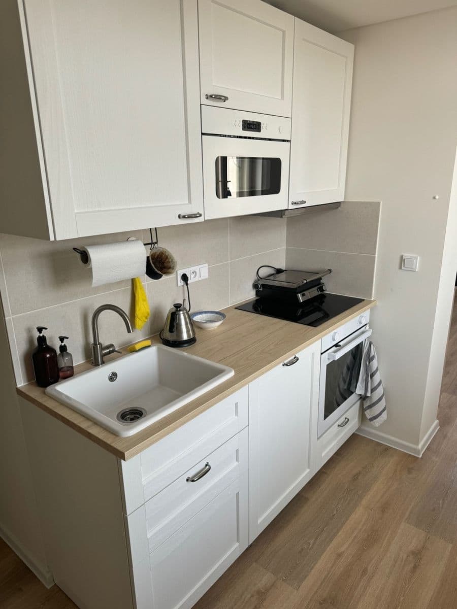 Studio flat to rent, 69 m², Grafická, Prague, Prague Studio flat to rent, 69 m², Grafická, Prague, Prague