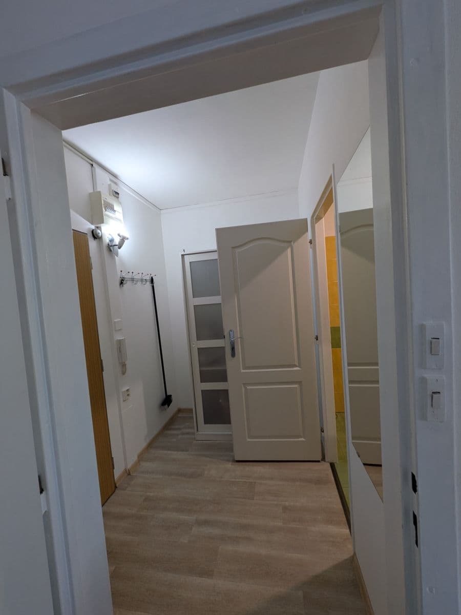1 bedroom flat to rent, 35 m², Valentova, Prague, Prague 1 bedroom flat to rent, 35 m², Valentova, Prague, Prague