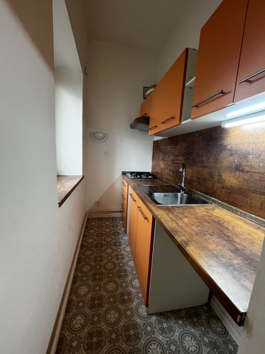 Studio flat for sale, 28 m², Víta Nejedlého, Chrudim, Pardubický Region Studio flat for sale, 28 m², Víta Nejedlého, Chrudim, Pardubický Region