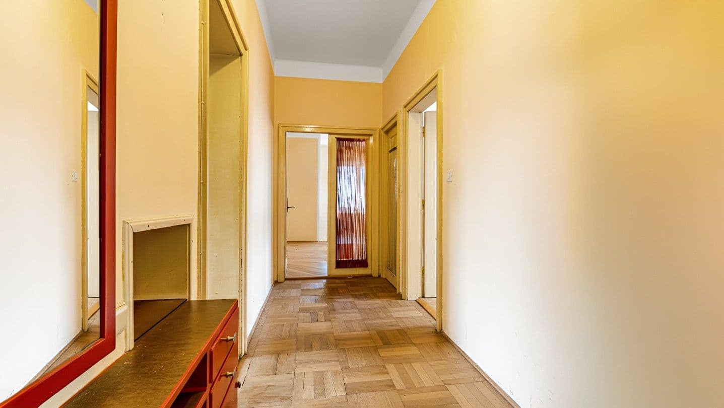 4 bedroom flat for sale, 131 m², V Aleji, Jablonec nad Nisou, Liberecký Region 4 bedroom flat for sale, 131 m², V Aleji, Jablonec nad Nisou, Liberecký Region