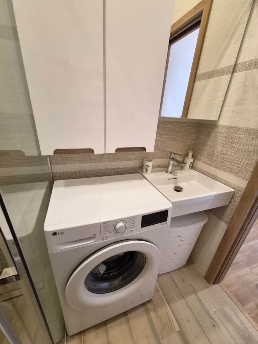 1 bedroom with open-plan kitchen flat to rent, 49 m², Na Hanspaulce, Prague, Prague 1 bedroom with open-plan kitchen flat to rent, 49 m², Na Hanspaulce, Prague, Prague