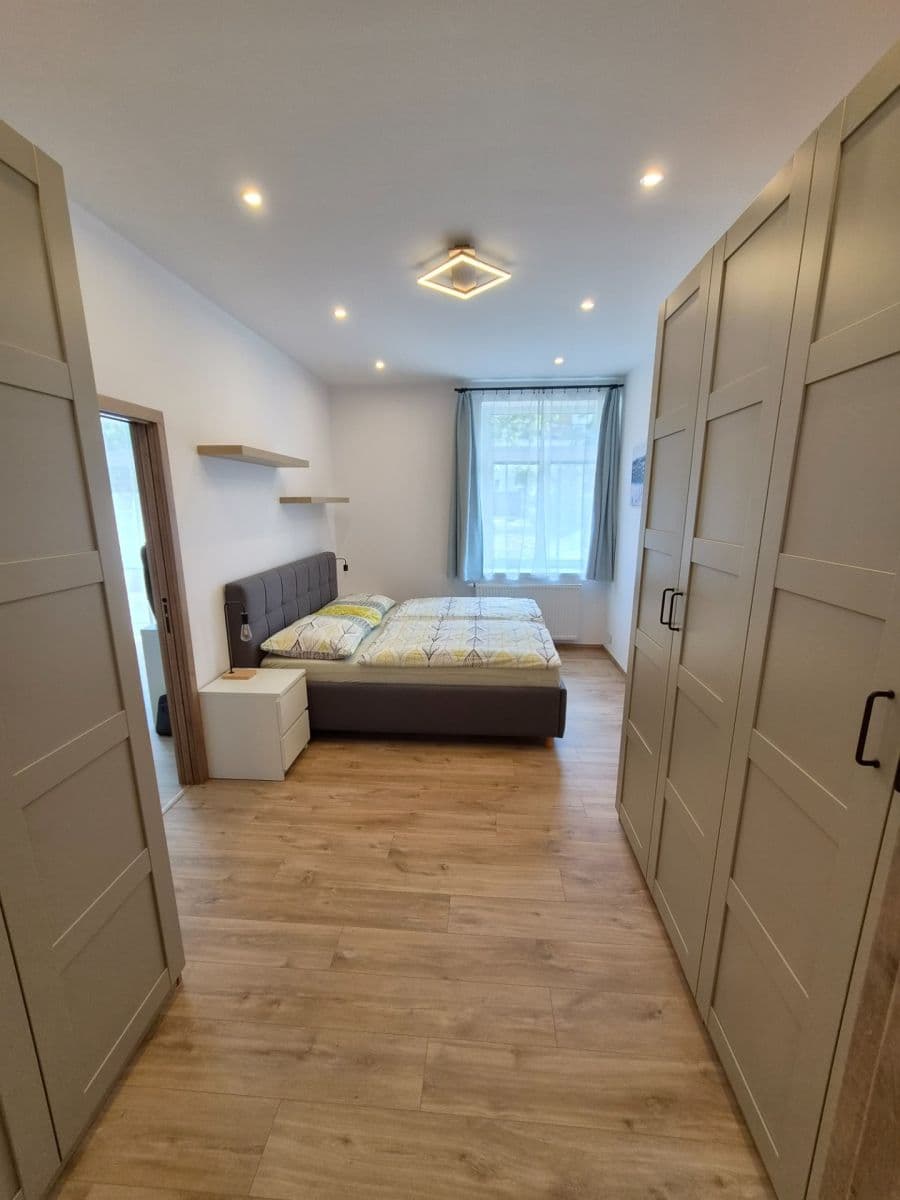 1 bedroom with open-plan kitchen flat to rent, 49 m², Na Hanspaulce, Prague, Prague 1 bedroom with open-plan kitchen flat to rent, 49 m², Na Hanspaulce, Prague, Prague
