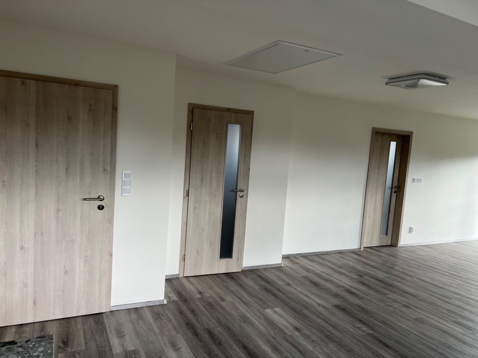 1 bedroom with open-plan kitchen flat to rent, 75 m², Vranov, Středočeský Region 1 bedroom with open-plan kitchen flat to rent, 75 m², Vranov, Středočeský Region