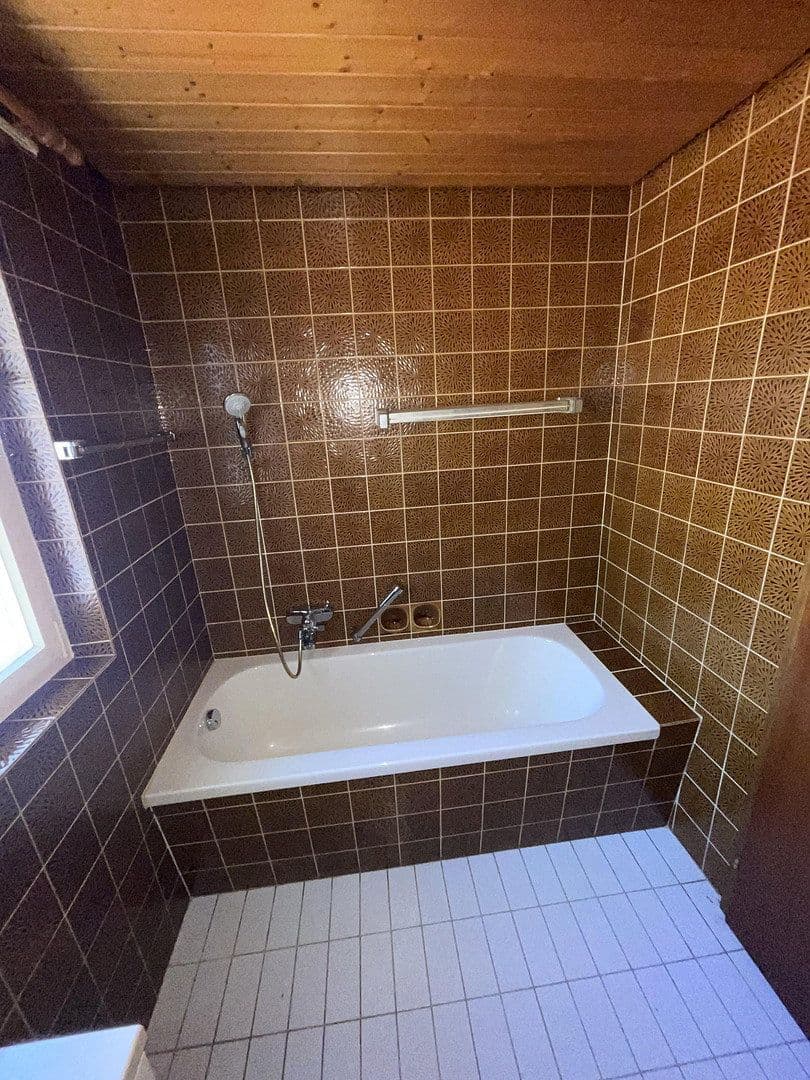 3 bedroom with open-plan kitchen flat to rent, 120 m², Lauterbach, Baden-Württemberg 3 bedroom with open-plan kitchen flat to rent, 120 m², Lauterbach, Baden-Württemberg