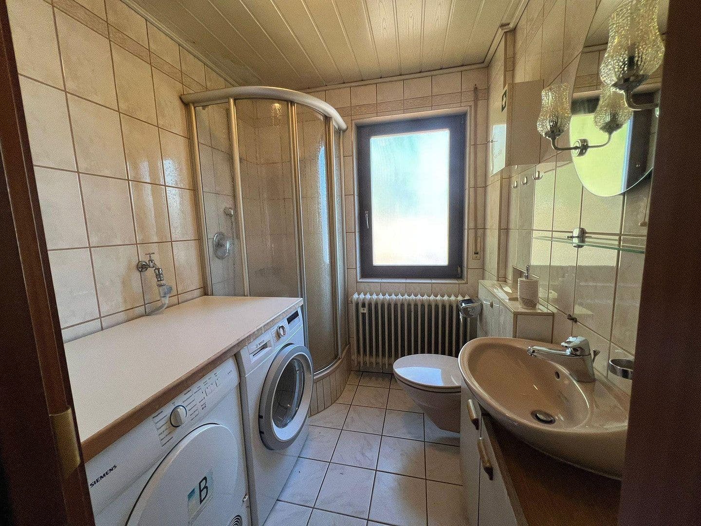 3 bedroom with open-plan kitchen flat to rent, 120 m², Lauterbach, Baden-Württemberg 3 bedroom with open-plan kitchen flat to rent, 120 m², Lauterbach, Baden-Württemberg