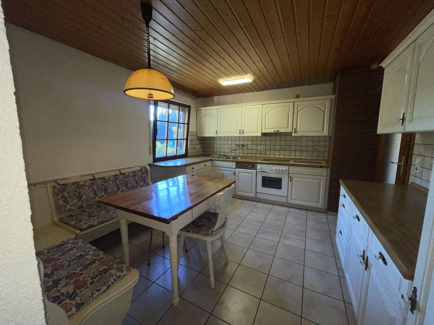 3 bedroom with open-plan kitchen flat to rent, 120 m², Lauterbach, Baden-Württemberg 3 bedroom with open-plan kitchen flat to rent, 120 m², Lauterbach, Baden-Württemberg