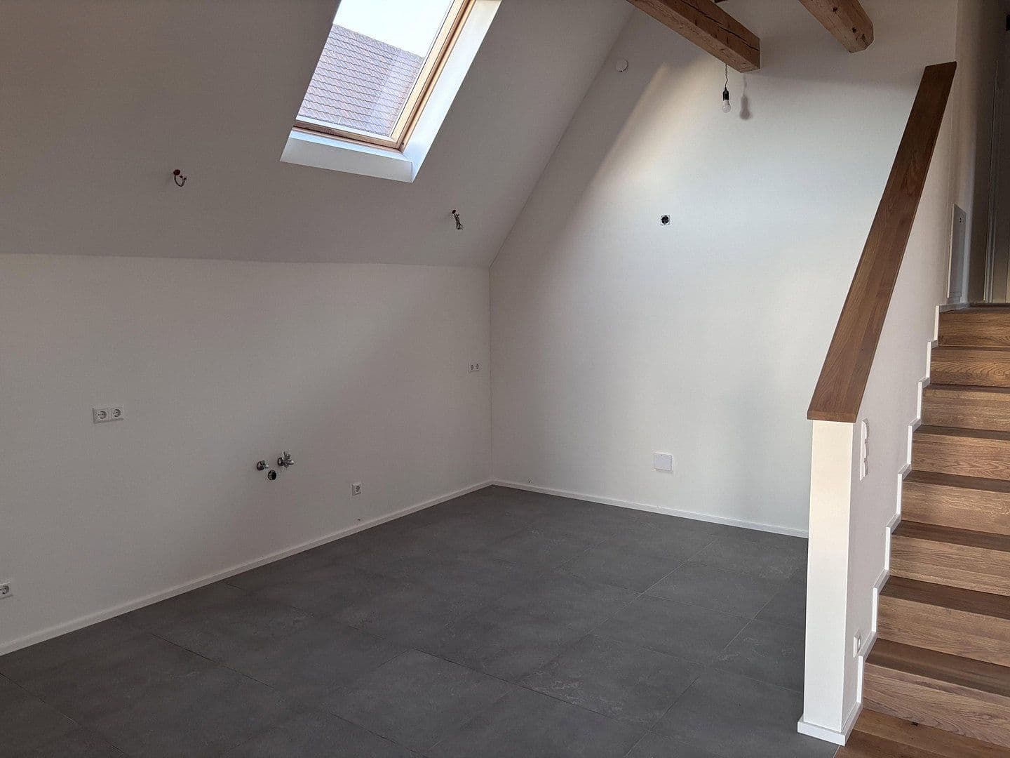 3 bedroom with open-plan kitchen flat to rent, 147 m², Niefern-Öschelbronn, Baden-Württemberg 3 bedroom with open-plan kitchen flat to rent, 147 m², Niefern-Öschelbronn, Baden-Württemberg
