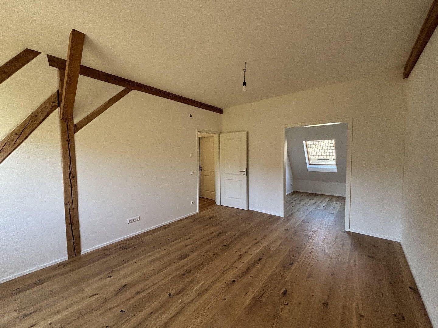 3 bedroom with open-plan kitchen flat to rent, 147 m², Niefern-Öschelbronn, Baden-Württemberg 3 bedroom with open-plan kitchen flat to rent, 147 m², Niefern-Öschelbronn, Baden-Württemberg