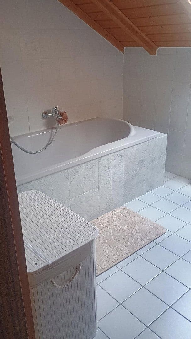 3 bedroom flat to rent, 110 m², Kreuzstr. 3A, Rinteln, Lower Saxony 3 bedroom flat to rent, 110 m², Kreuzstr. 3A, Rinteln, Lower Saxony