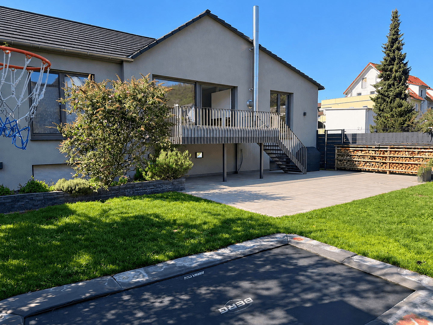 house for sale, 280 m², Tannenstrasse 14, Seeheim-Jugenheim, Hesse house for sale, 280 m², Tannenstrasse 14, Seeheim-Jugenheim, Hesse