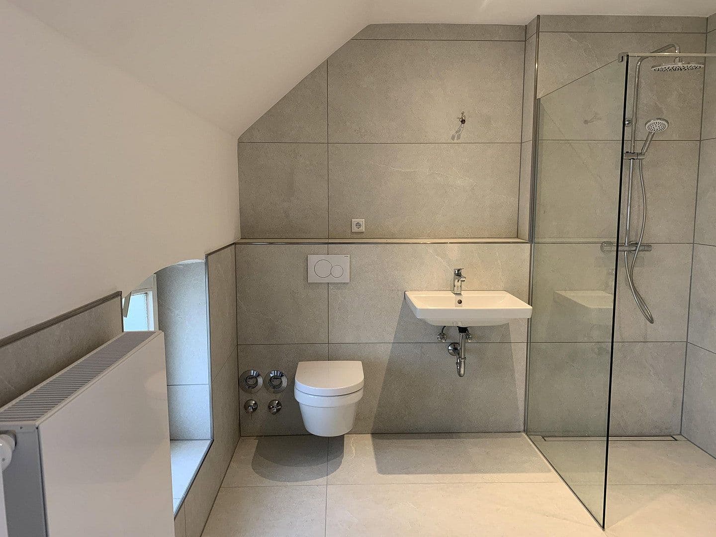 4 bedroom flat to rent, 92 m², Burscheider Str. 106b, Leverkusen, North Rhine-Westphalia 4 bedroom flat to rent, 92 m², Burscheider Str. 106b, Leverkusen, North Rhine-Westphalia