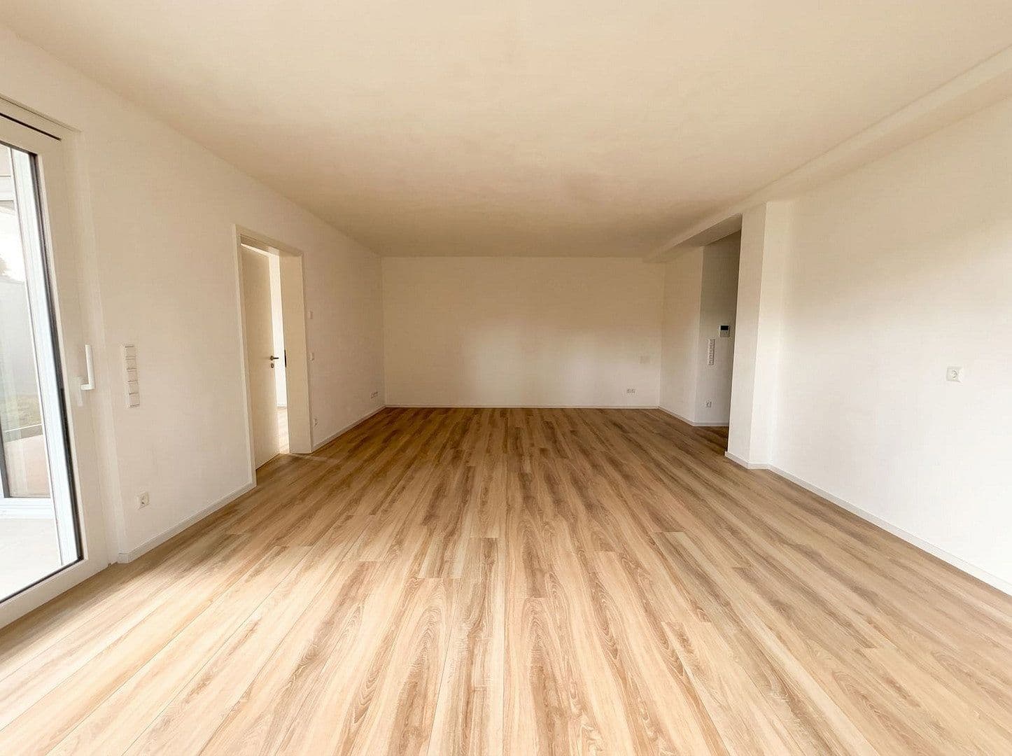 3 bedroom flat to rent, 96 m², Jockgrim, Rhineland-Palatinate 3 bedroom flat to rent, 96 m², Jockgrim, Rhineland-Palatinate