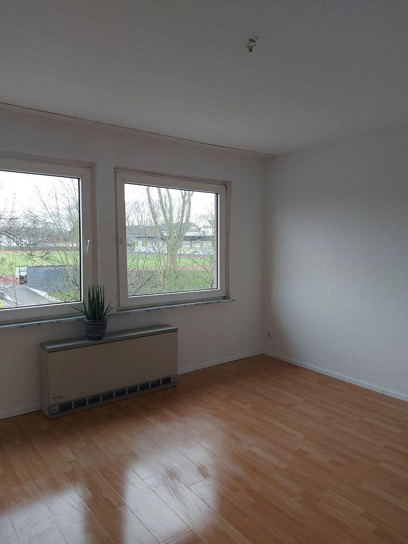 Studio flat to rent, 44 m², Hövelstraße 28, Essen, Deutschland, Essen, North Rhine-Westphalia Studio flat to rent, 44 m², Hövelstraße 28, Essen, Deutschland, Essen, North Rhine-Westphalia