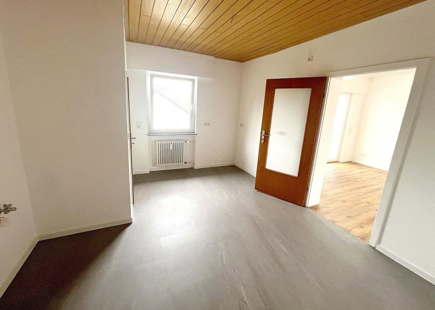 3 bedroom with open-plan kitchen flat to rent, 135 m², Frankfurt, Hesse 3 bedroom with open-plan kitchen flat to rent, 135 m², Frankfurt, Hesse